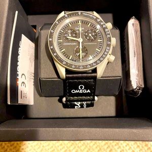 Omega X MoonSwatch: Mission to the Moon 🌚